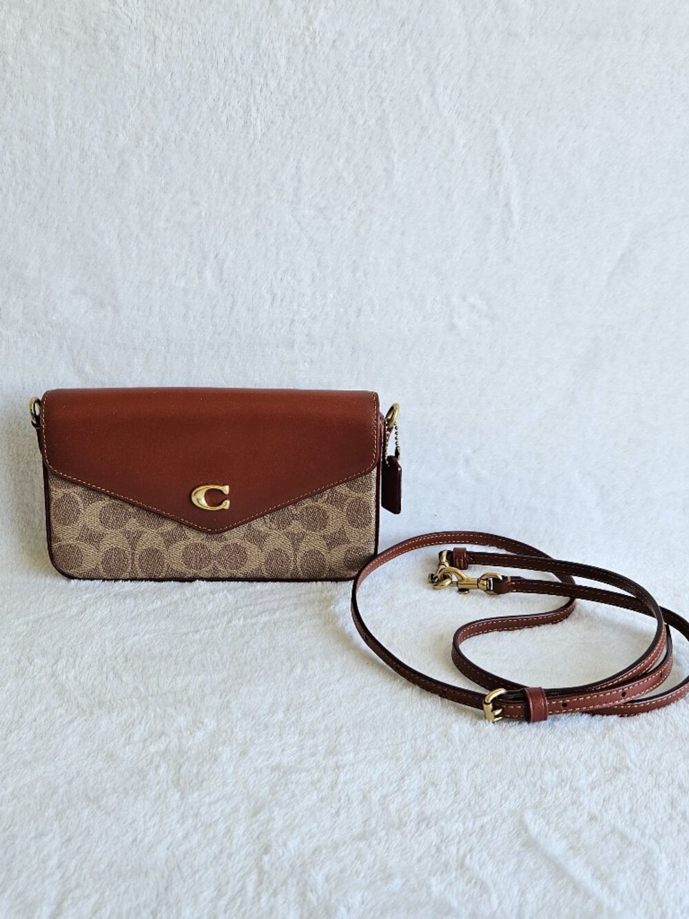 COACH Wyn C8442 Tan Rust Signature Canvas Crossbody Clutch with Leather Trim